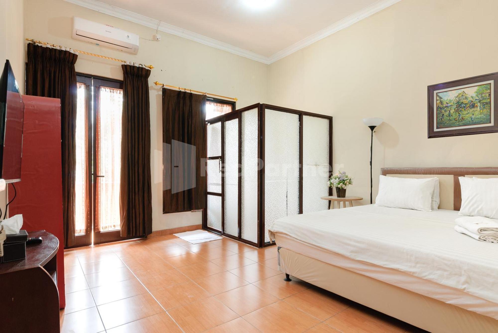 Sr Residence Near Mall Ciputra Cibubur Mitra Reddoorz Бекасі Екстер'єр фото